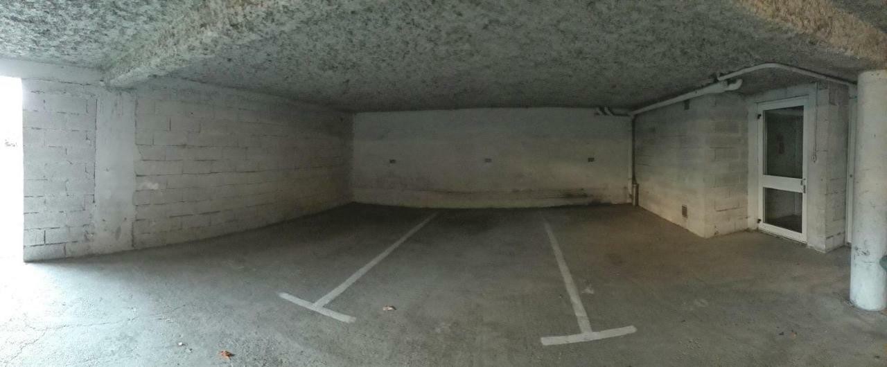 :) Grand studio lumineux à Toulouse et parking Extérieur photo